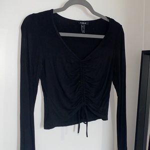 Cute black crop top!